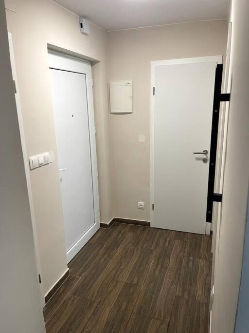 Apartment In Марібор Екстер'єр фото